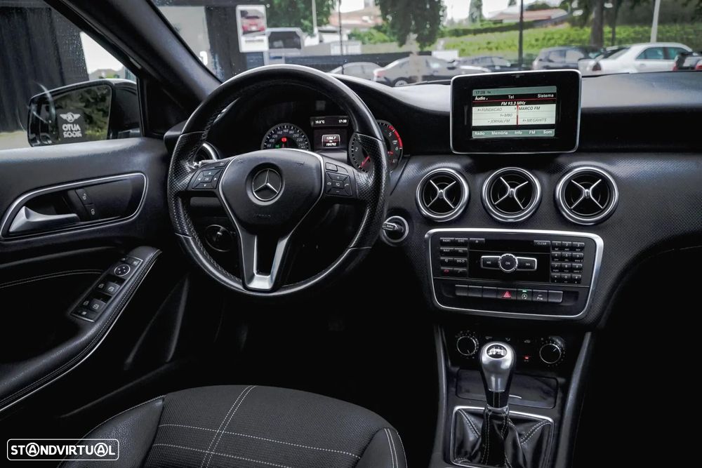Mercedes-Benz A 160 d Urban - 16