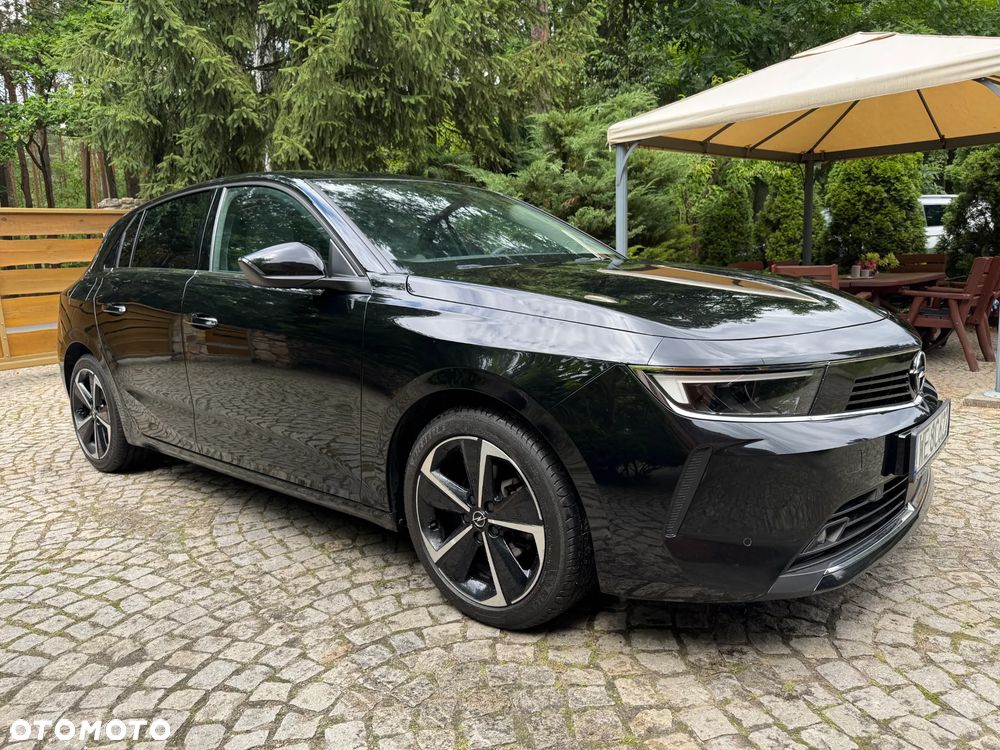 Opel Astra 1.2 T Elegance S&S - 8
