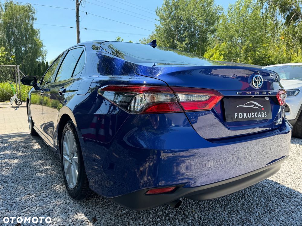 Toyota Camry 2.5 Hybrid Comfort CVT - 6
