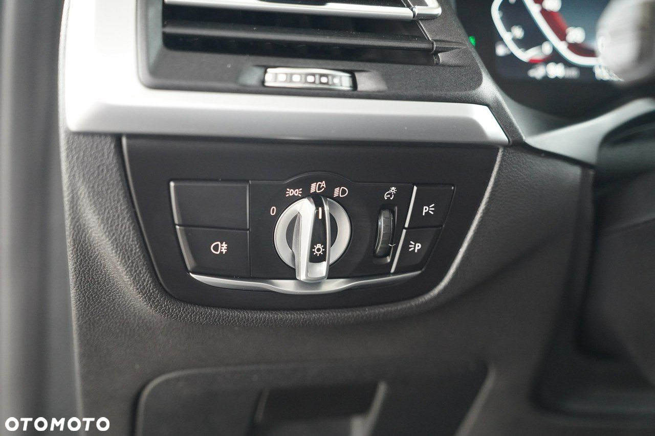 BMW X3 - 16