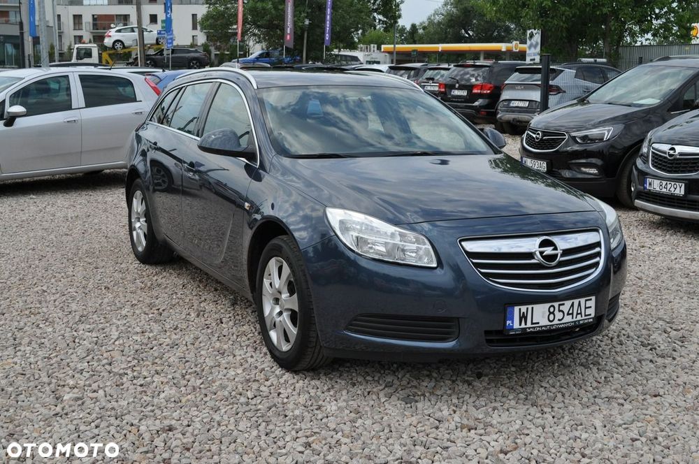 Opel Insignia 1.8 Design Edition - 2