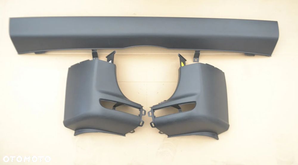 MERCEDES SPRINTER W907 907 Zderzak Tył Tylny Tylni Narożnik LEWY PRAWY A9078800702 A9078851100 - 1