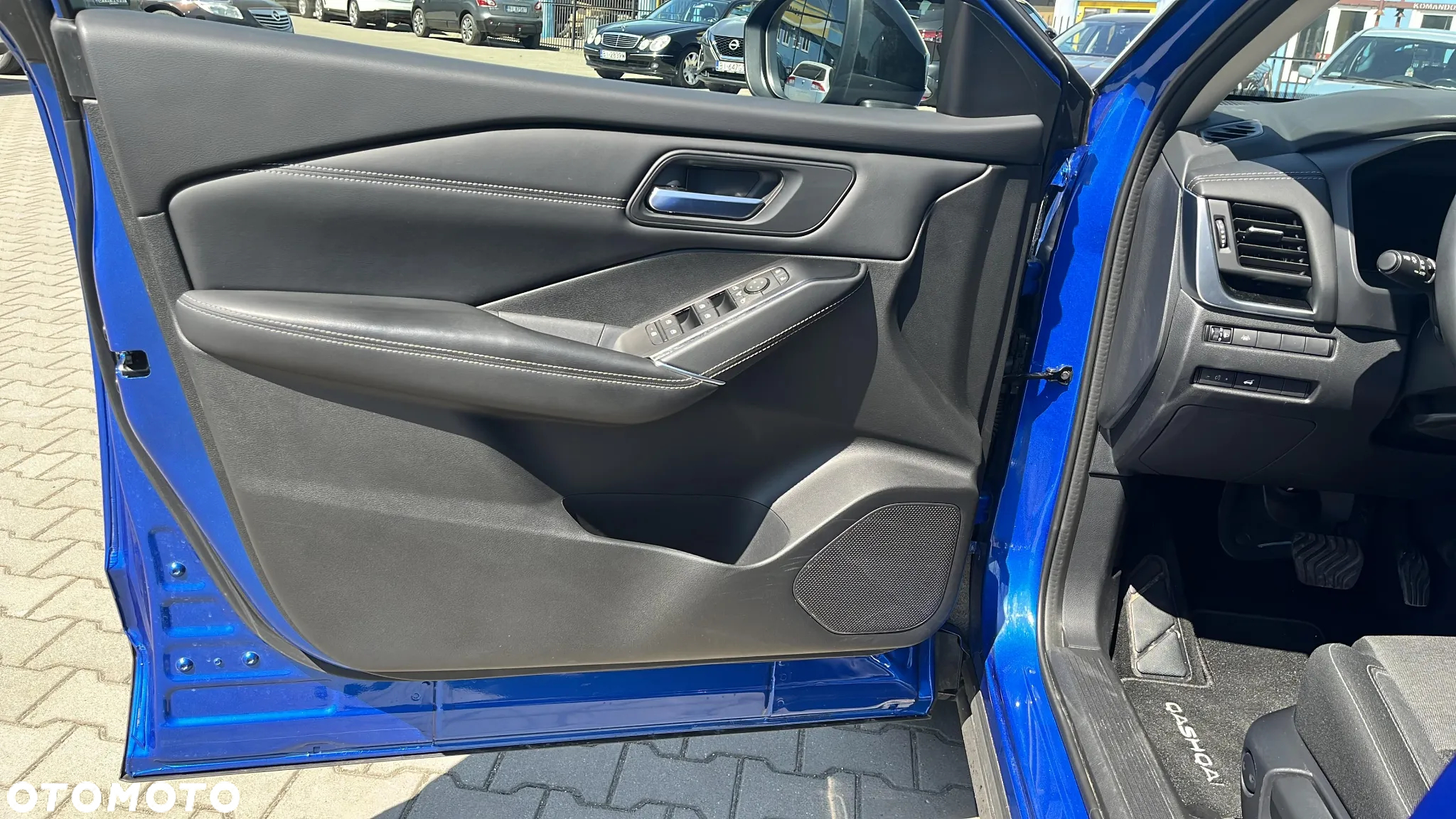 Nissan Qashqai - 10
