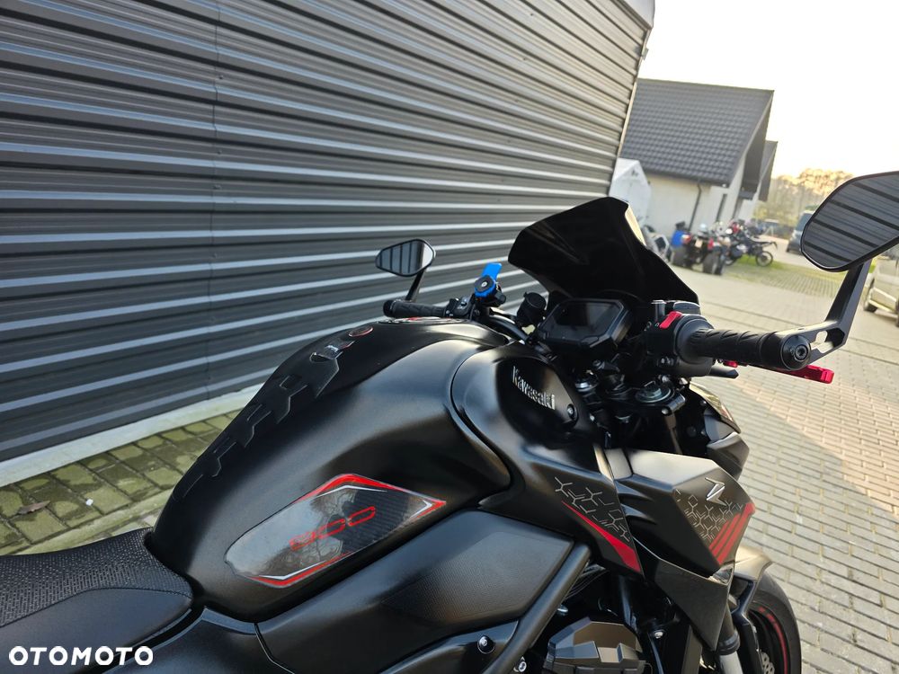 Kawasaki Z 900 - 22