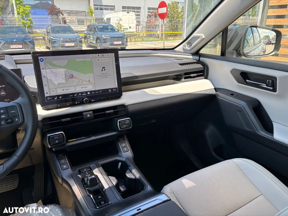 Toyota RAV4 - 17