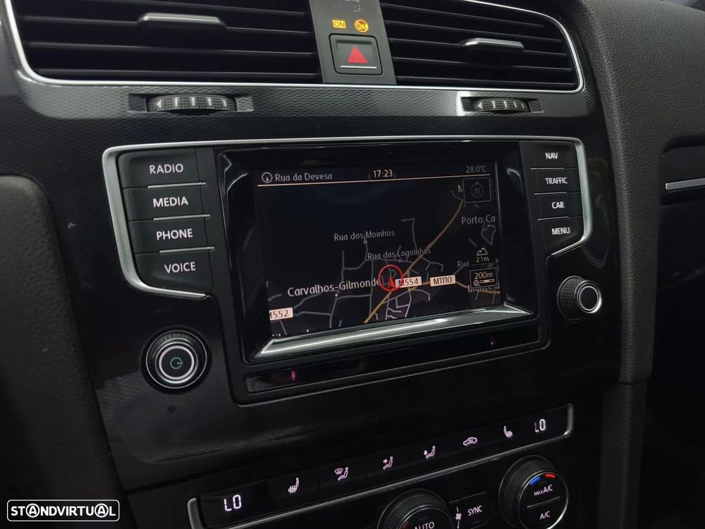 VW Golf 2.0 TDI GTD DSG - 28
