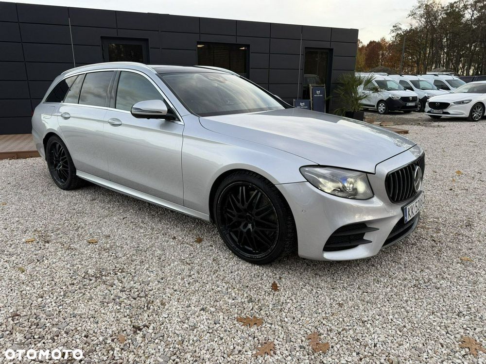 Mercedes-Benz Klasa E 400 4-Matic 9G-TRONIC - 10
