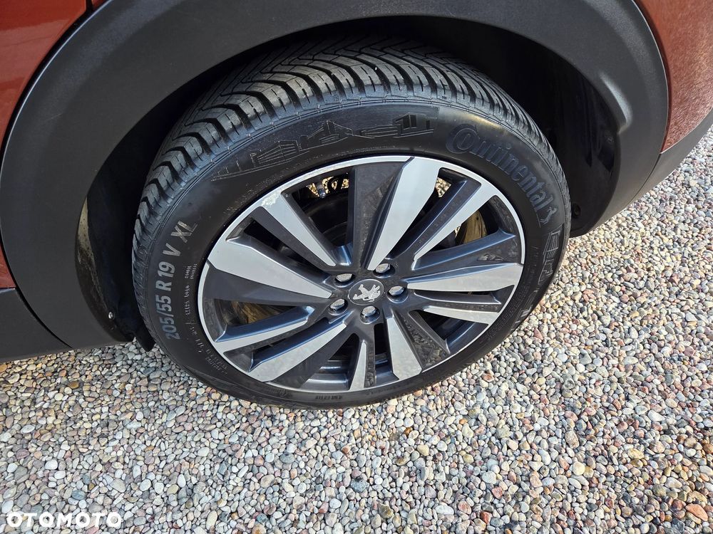 Peugeot 3008 BlueHDi 130 Stop & Start EAT8 Allure Business-Paket - 17