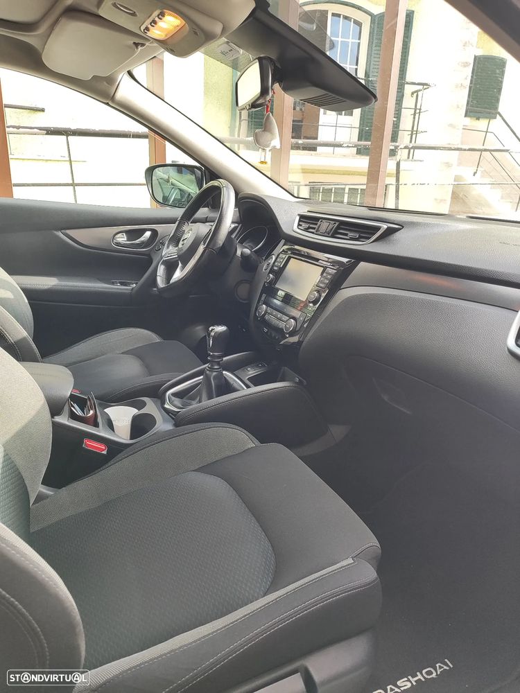 Nissan Qashqai 1.5 dCi N-Connecta - 14