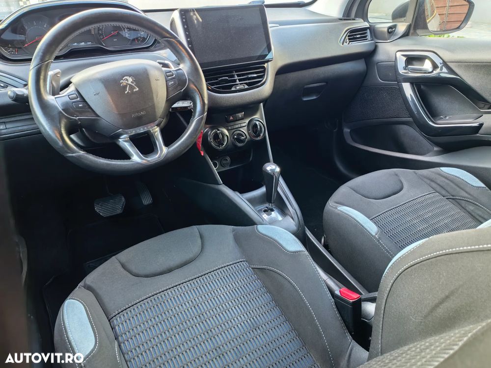 Peugeot 208 1.4 HDi FAP STT Active - 12