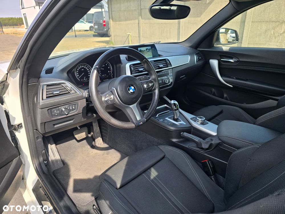 BMW Seria 2 218d Coupe Sport Line - 9