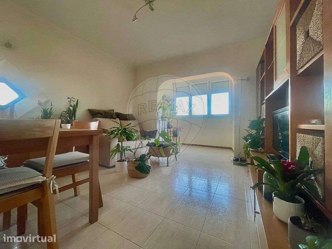 Apartamento T1 para arrendamento - Grande imagem: 3/9