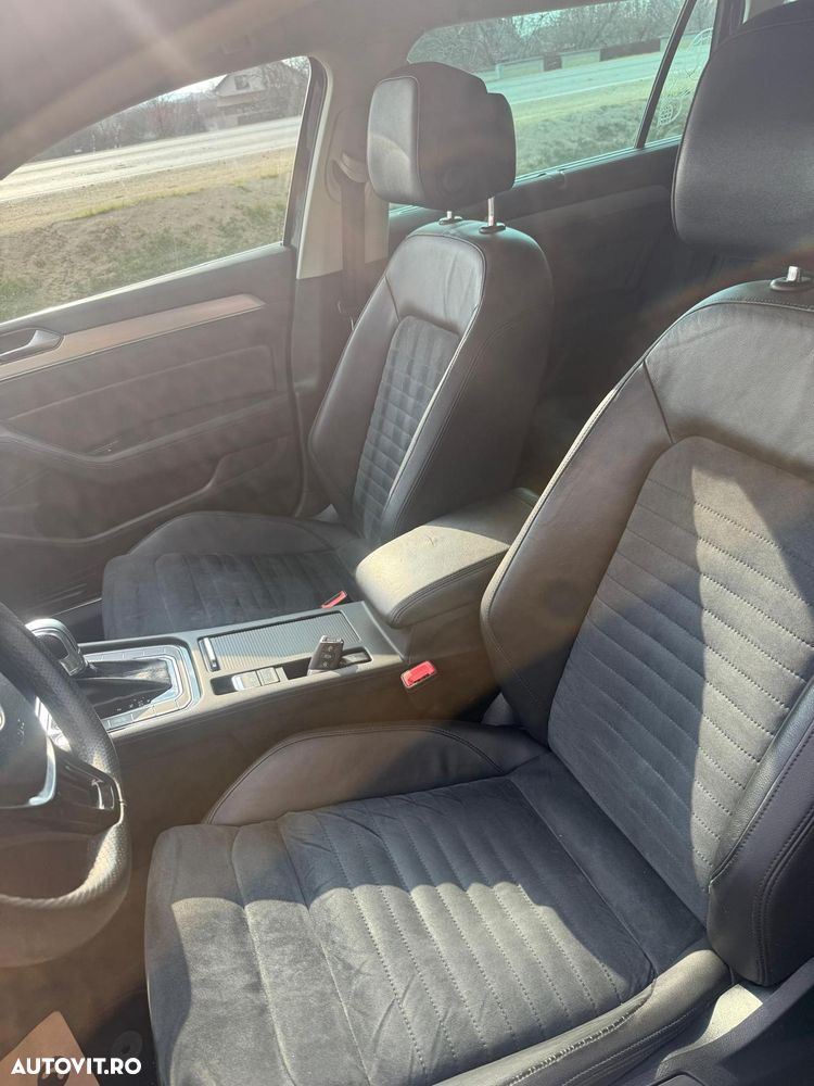 Volkswagen Passat 2.0 TDI DSG Highline - 5