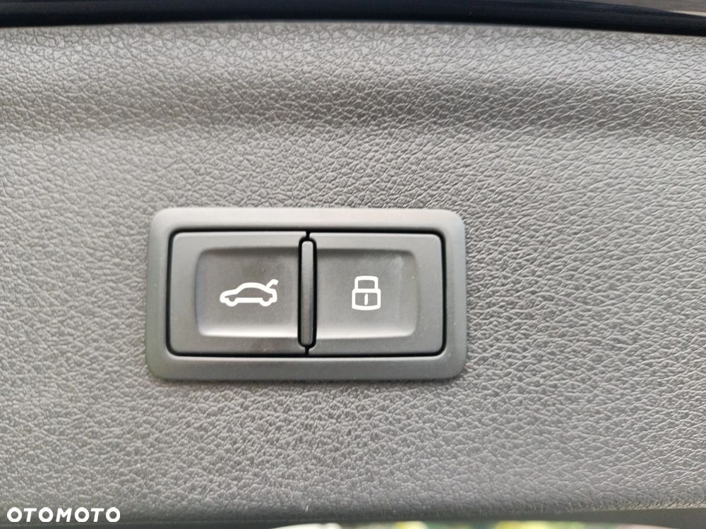 Audi Q3 2.0 TFSI Quattro S tronic - 14