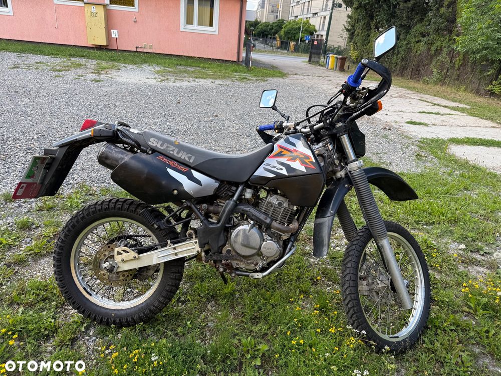 Suzuki DR - 4