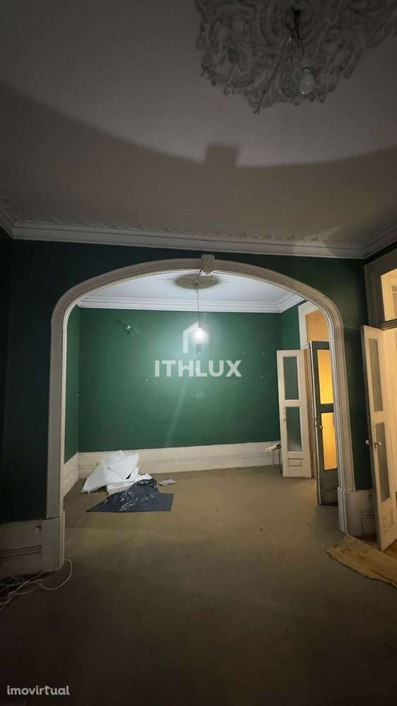 Moradia V4 - Excelente Oportunidade de Investimento – Rua da Constitui - Grande imagem: 4/35
