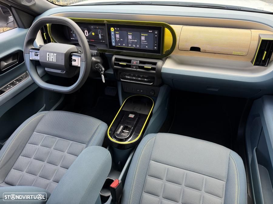 Fiat Grande Panda 1.2 Hybrid La Prima eDCT — fotografia 30