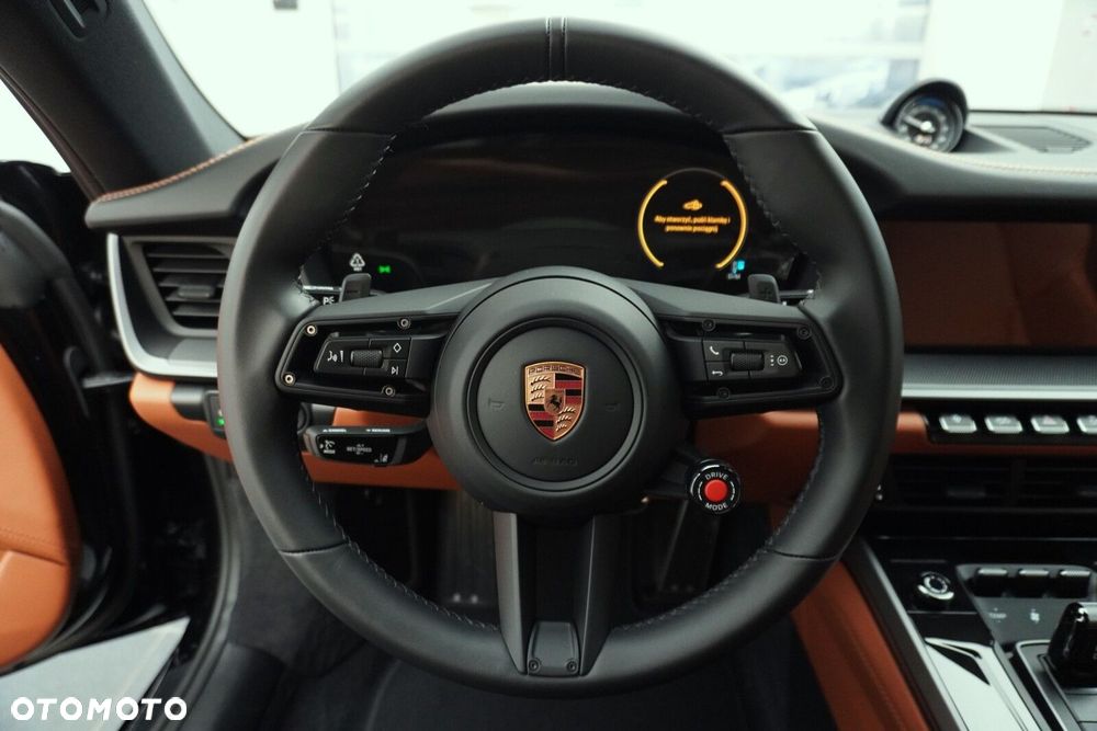 Porsche 911 Carrera S - 21