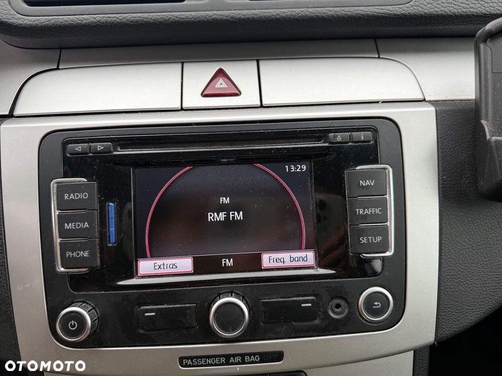 Volkswagen Passat 2.0 TDI Comfortline - 15