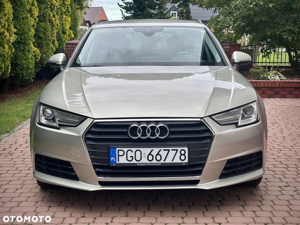 Audi A4 Avant 2.0 TDI S tronic - 2