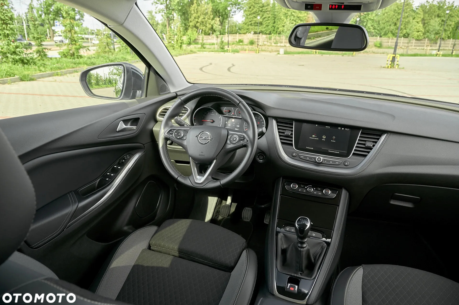 Opel Grandland X 1.2 T Innovation S&S - 28