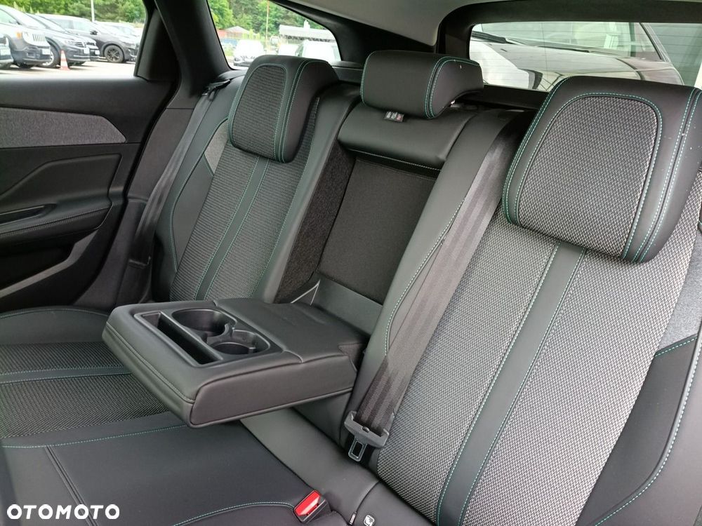 Peugeot 308 - 16