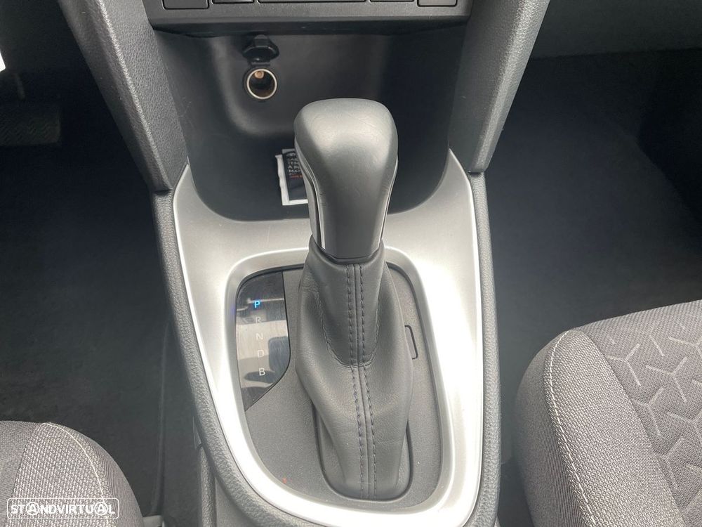 Toyota Yaris Cross 1.5 HDF Comfort Plus - 21