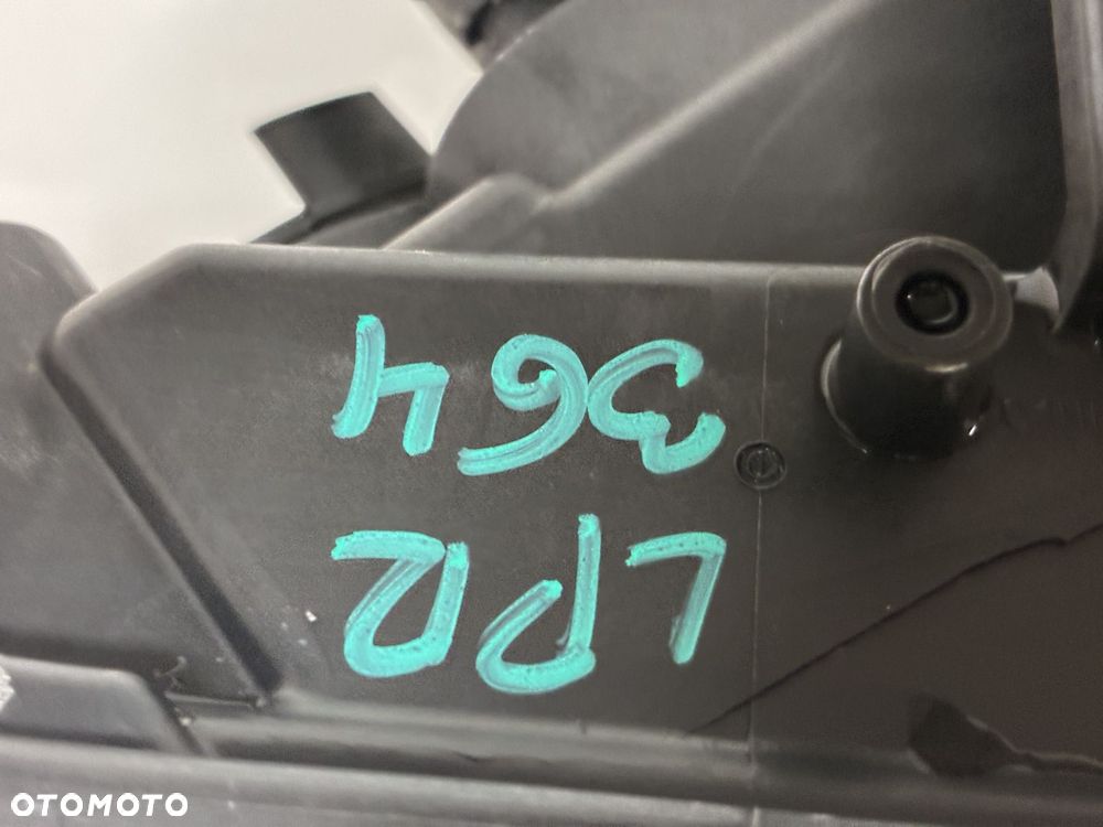 DACIA LOGAN MK2 II LIFT 2018 LAMPA PRZÓD PRZEDNIA PRAWA  LED EU 260105925R - 2