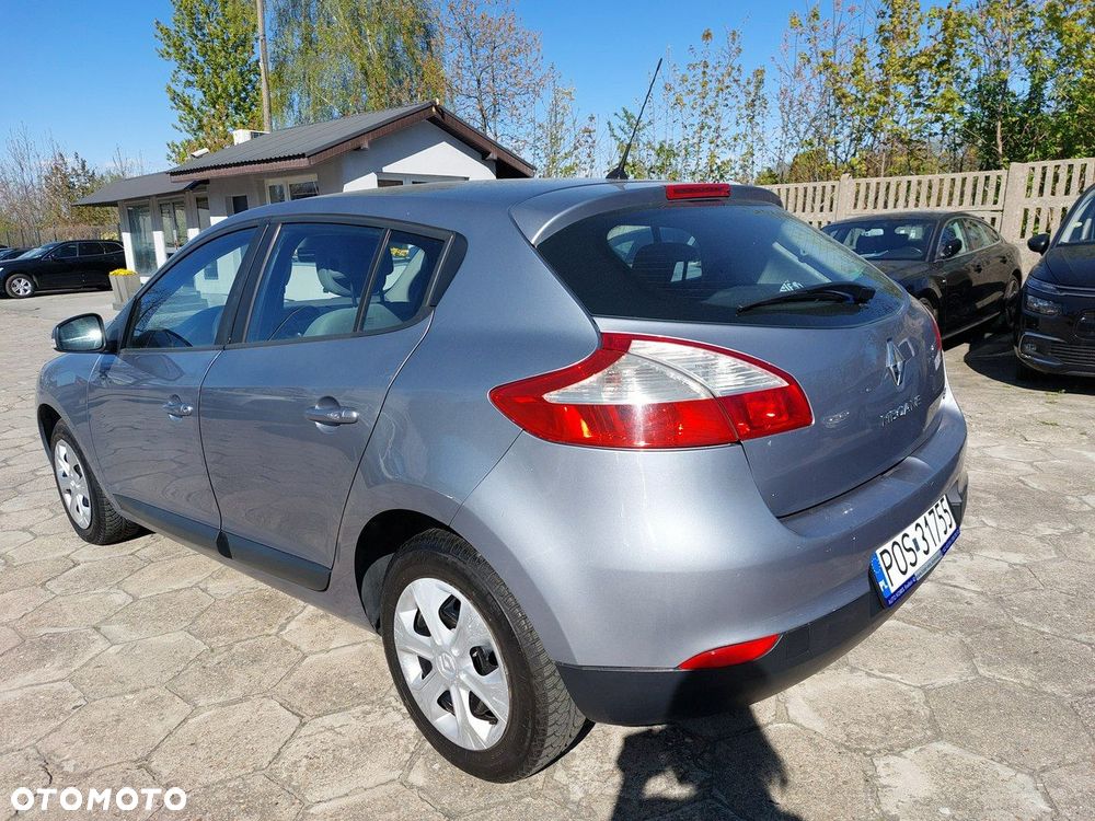 Renault Megane - 5