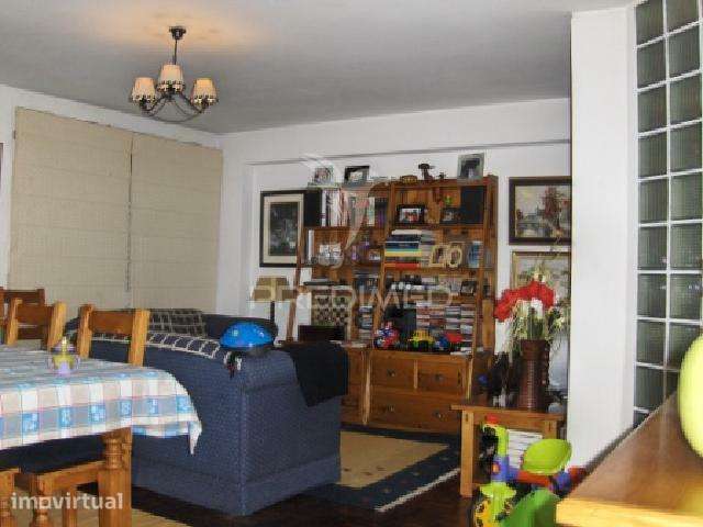 Apartamento em Alfragide com ótimas áreas - Grande imagem: 3/10