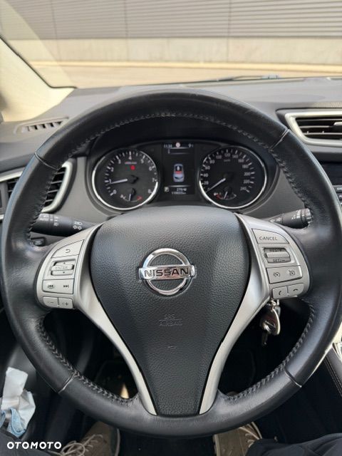 Nissan Qashqai 1.2 DIG-T Xtronic TEKNA - 30