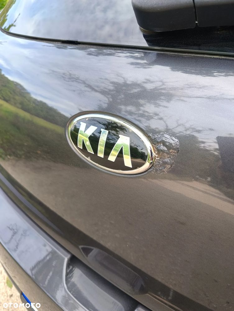 Kia Ceed 1.6 CRDi 128 Fifa World Cup Edition - 14