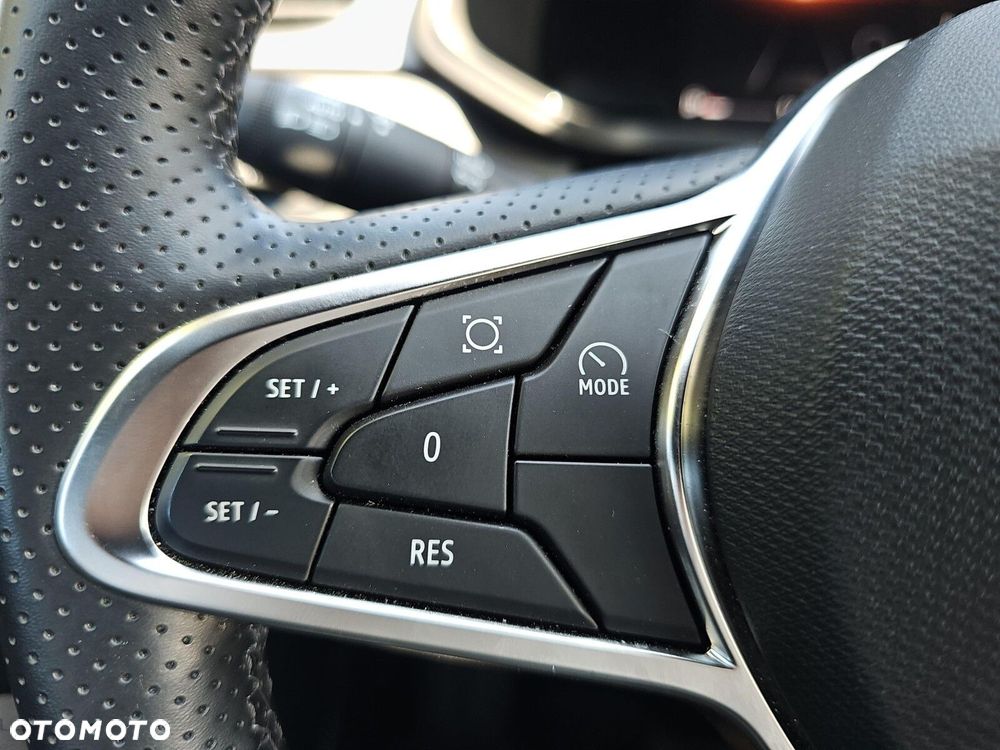 Renault Captur - 15