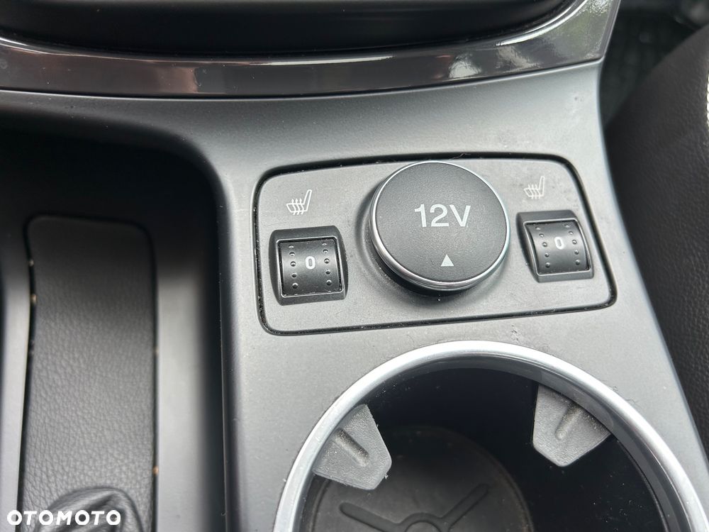 Ford Kuga 1.5 EcoBoost 2x4 Titanium - 31
