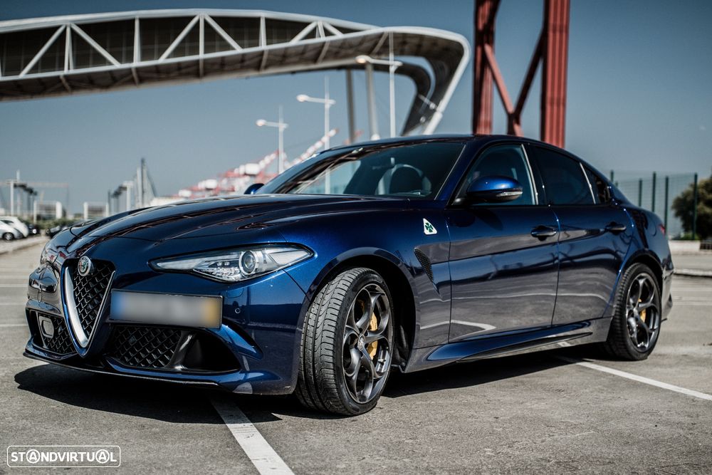 Alfa Romeo Giulia 2.9 Bi-Turbo Quadrifoglio AT8 - 9