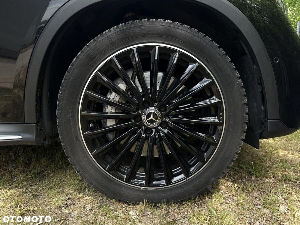 Mercedes-Benz GLC - 23