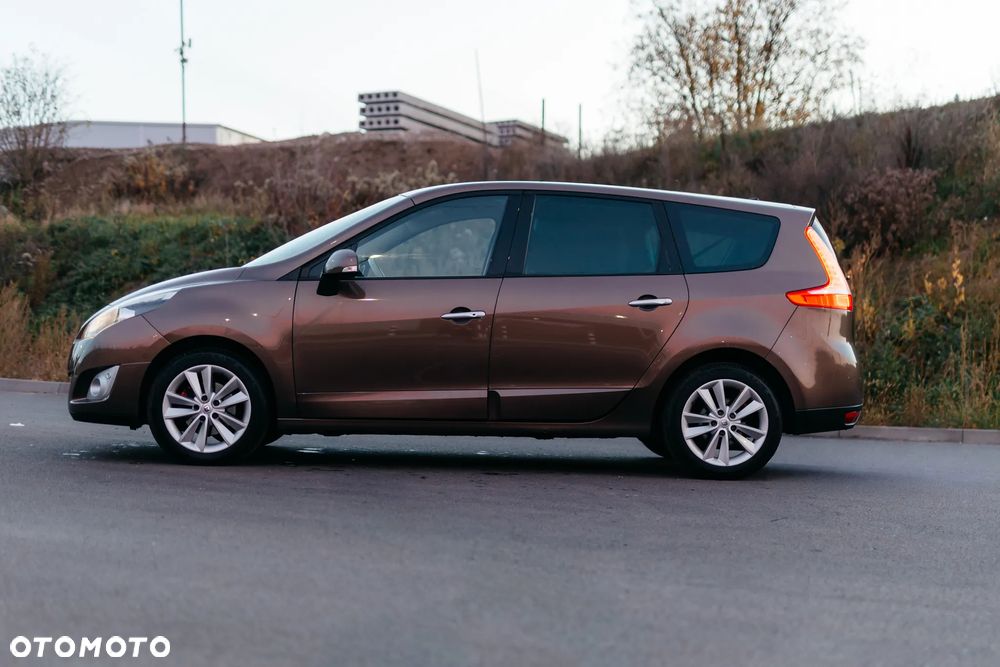 Renault Scenic 2.0 16V 140 CVT Luxe - 2