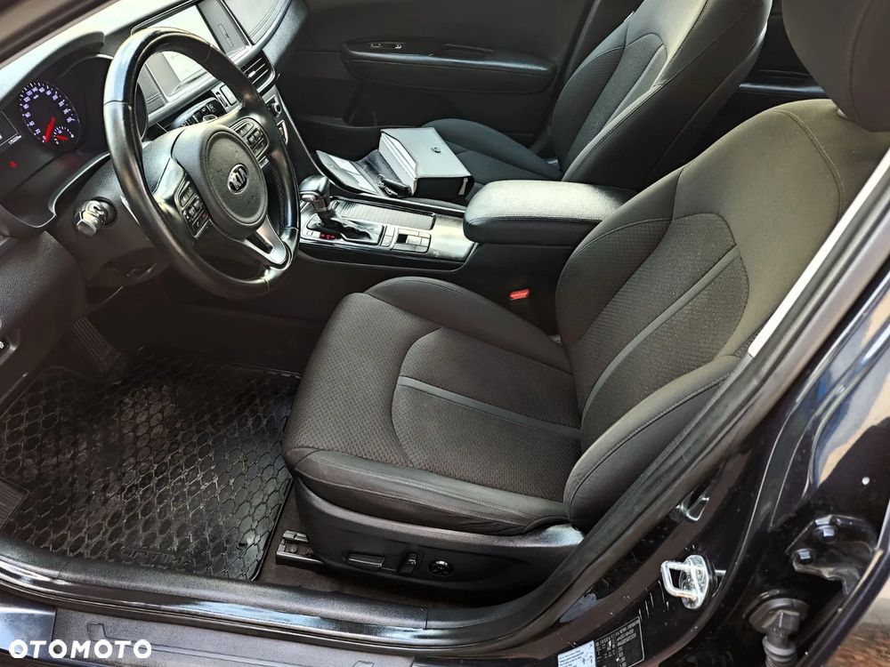 Kia Optima 1.7 CRDI L DCT - 13