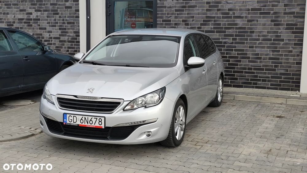 Peugeot 308 1.6 BlueHDi Allure S&S - 2