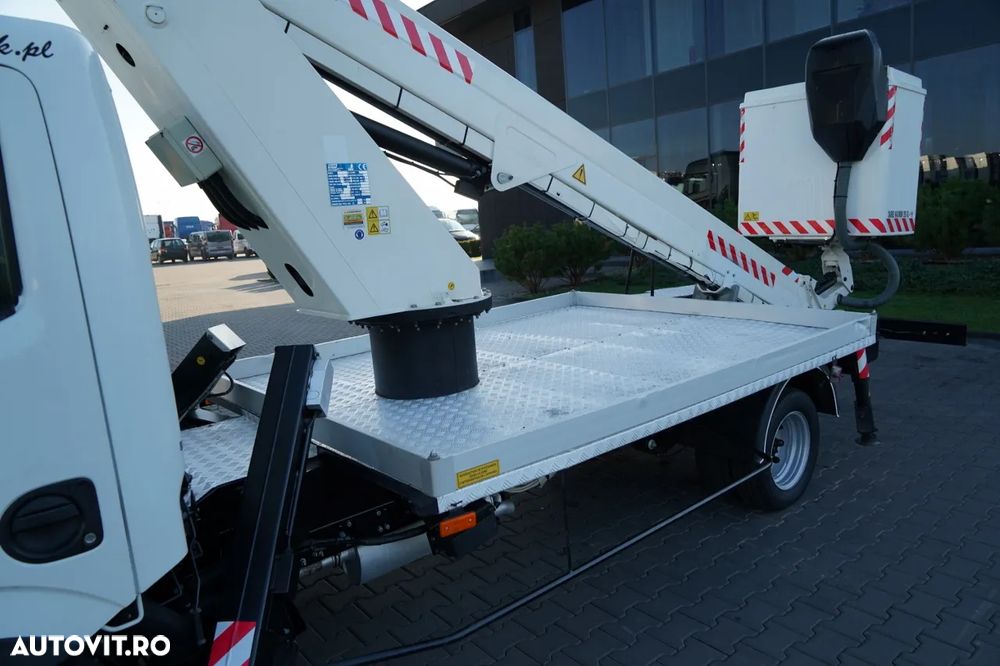 Nissan CABSTAR / ELEVATOR DE 20 DE METRI / GSR E200TE4 / DUBLU / CAPACITATE DE RIDICARE - 200 kg / 4 STABILIZATOARE / - 18