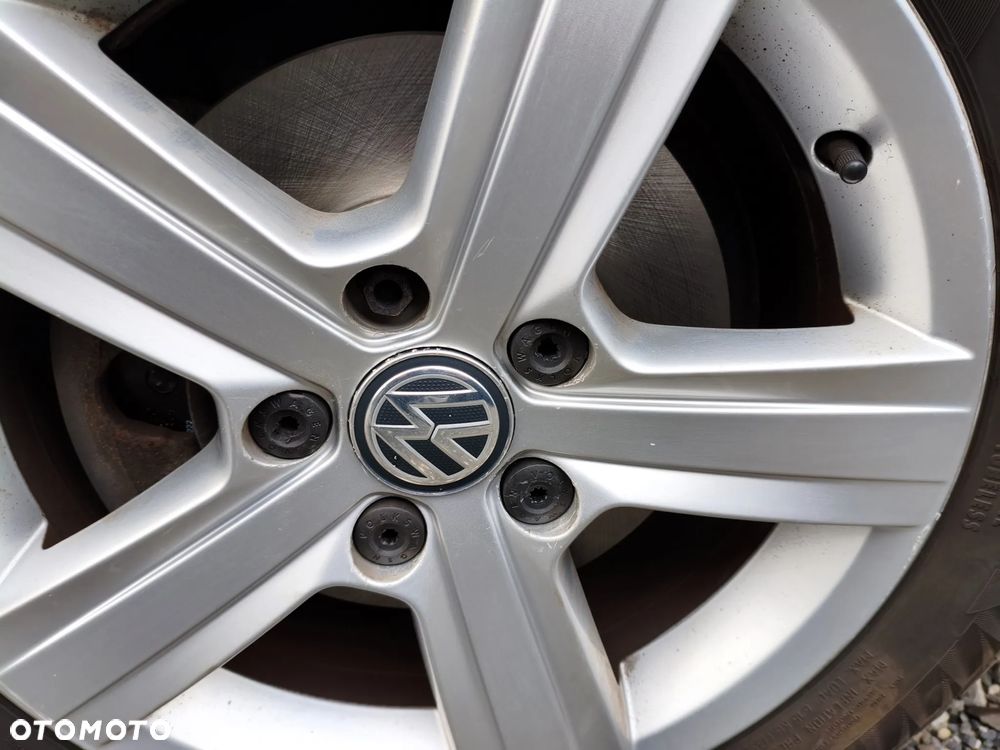 Volkswagen Golf Sportsvan - 27