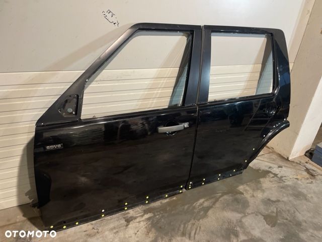 LAND ROVER DISCOVERY IV drzwi lewy przód czarne - 4