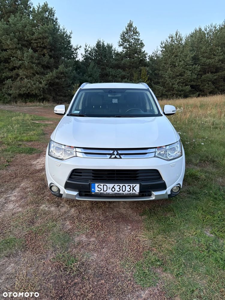 Mitsubishi Outlander - 5