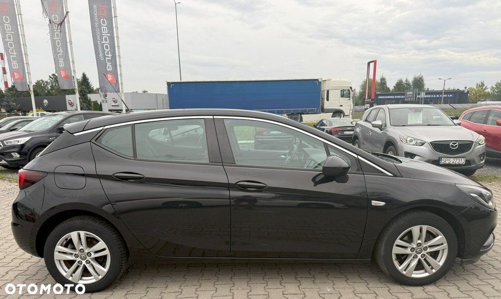 Opel Astra - 11