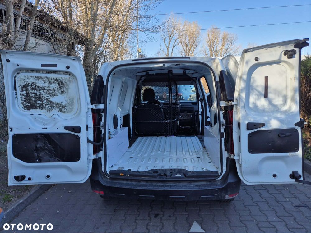 Renault Express - 4