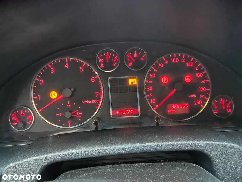 Audi A6 Limousine 2.4 - 9