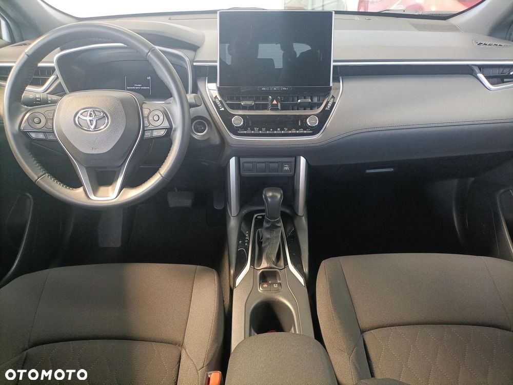 Toyota Corolla Cross - 9