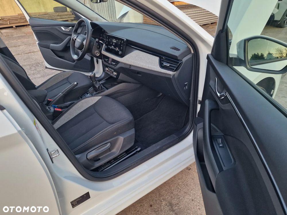 Skoda Kamiq 1.0 TSI Active - 23