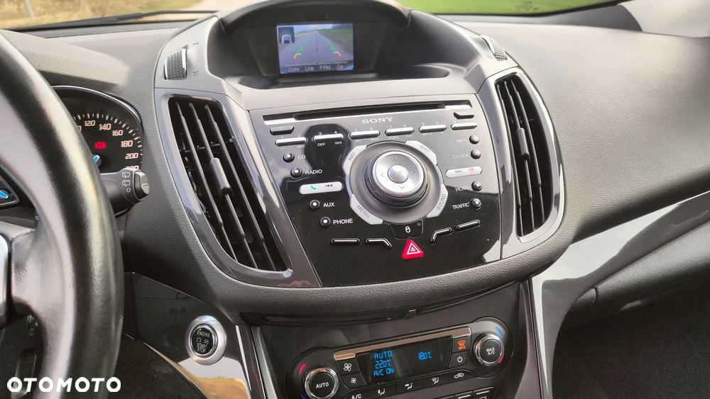 Ford Kuga 2.0 TDCi 4x4 Titanium - 36