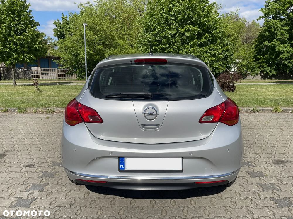Opel Astra 1.6 Essentia - 6